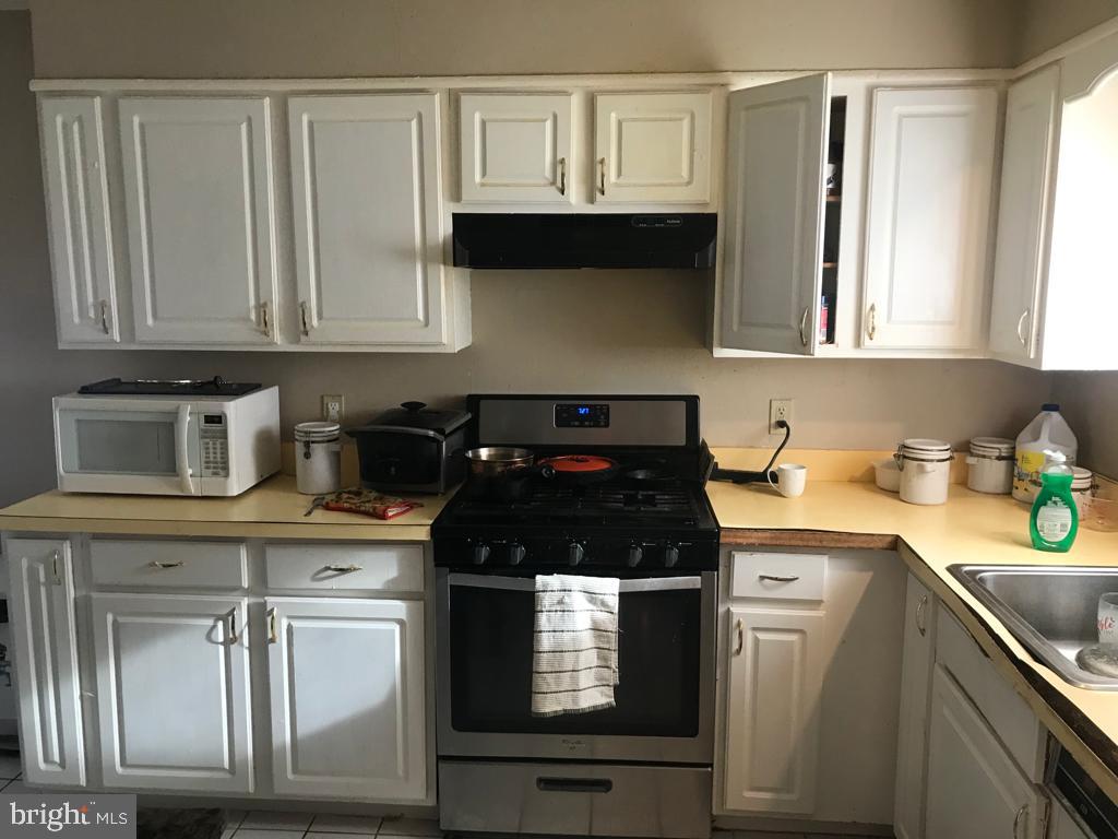 8805 Stephanie Road Randallstown, MD 21133 - Photo 4 of 14