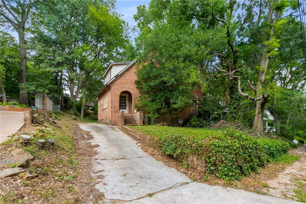 1200 Mansfield Ave Northeast  