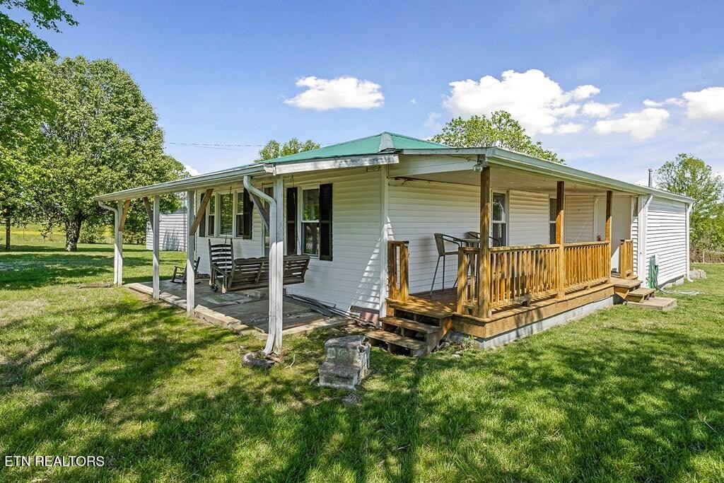 1217 3 Island Road Walling, TN 38587 - Photo 1 of 21 Gallery Image 1