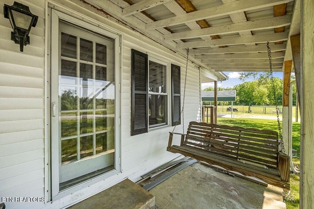1217 3 Island Road Walling, TN 38587 - Photo 4 of 21 Gallery Image 4