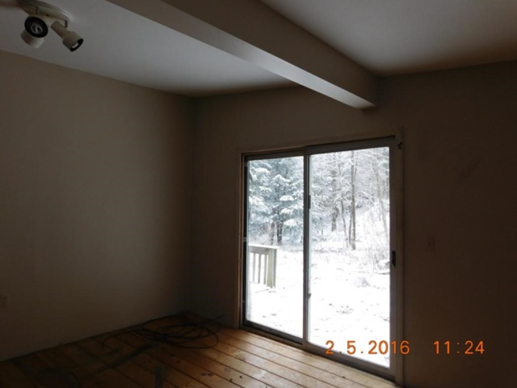 458 Pleasant Valley Road Rockingham, VT 05101 - Photo 8 of 10