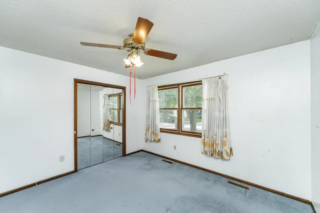 $295,000 | 1916 9 1/2 Avenue Southeast, Rochester, MN 55904