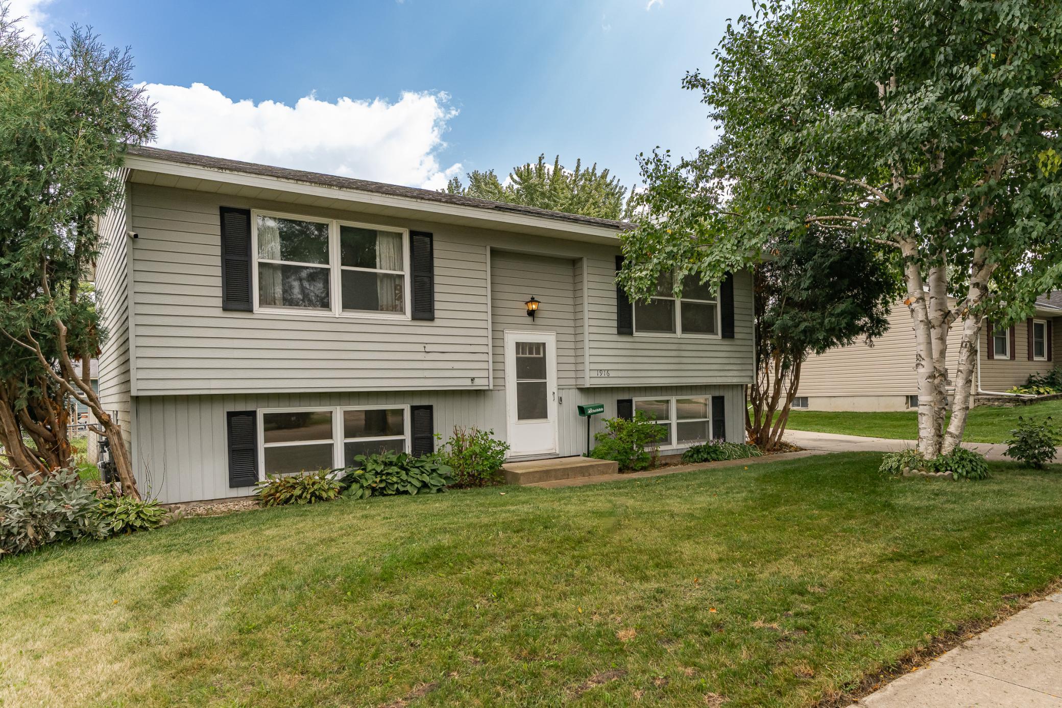 1916 9 1/2 Avenue Southeast Rochester, MN 55904 - Photo 30 of 32