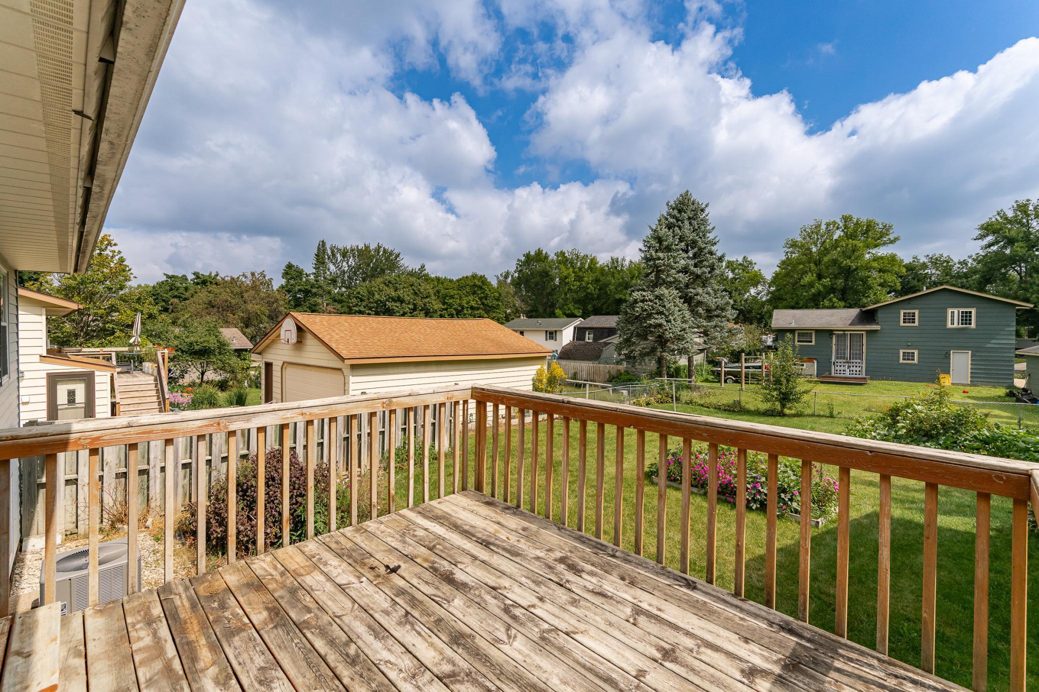 1916 9 1/2 Avenue Southeast Rochester, MN 55904 - Photo 3 of 32