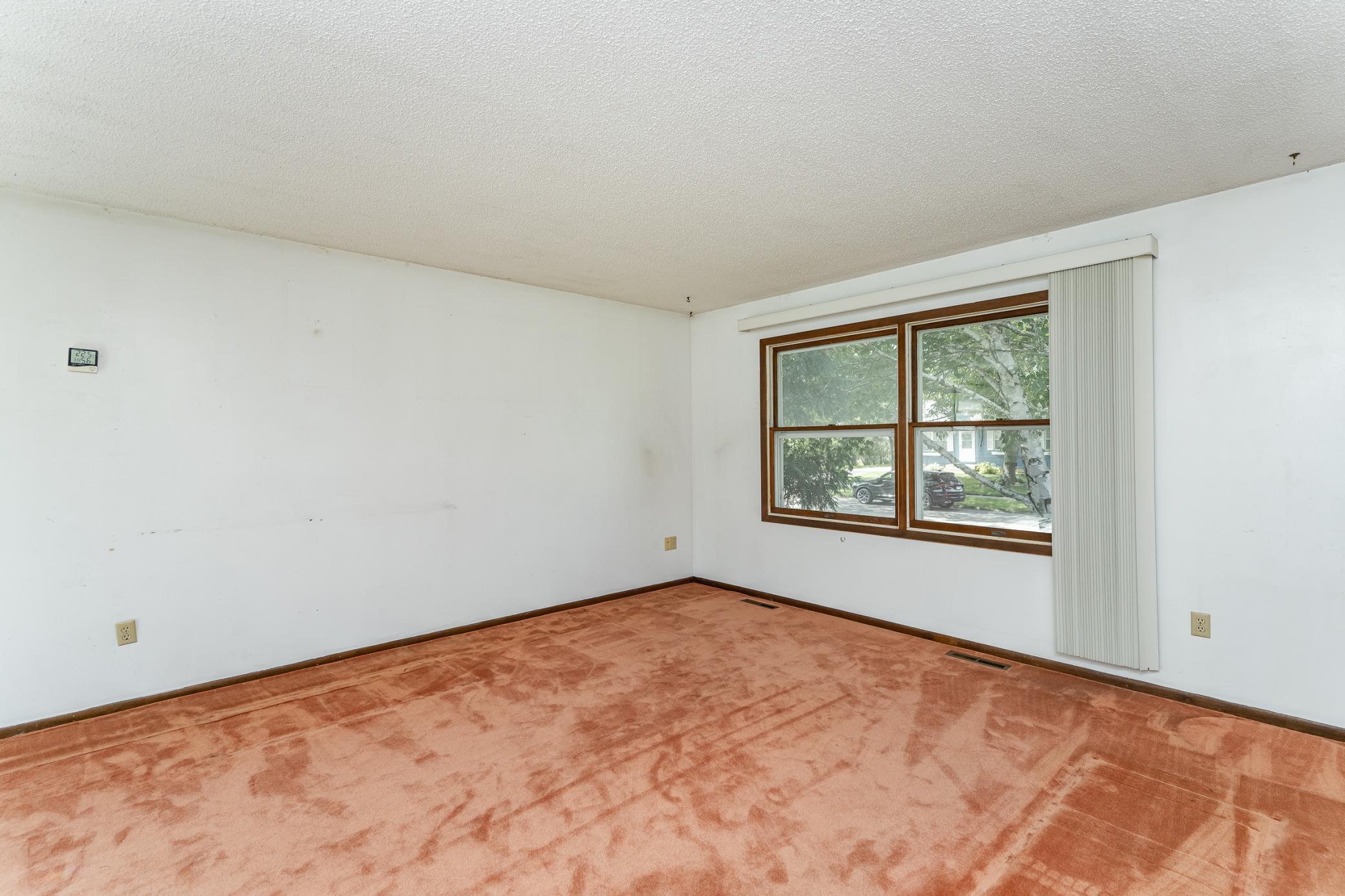 1916 9 1/2 Avenue Southeast Rochester, MN 55904 - Photo 9 of 32