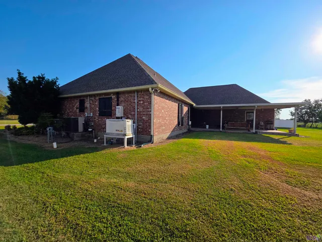 $299,000 | 210 Plantation Drive, Cut Off, LA 70345