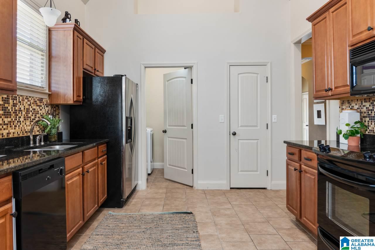5711 Park Side Road Birmingham, AL 35244 - Photo 16 of 34