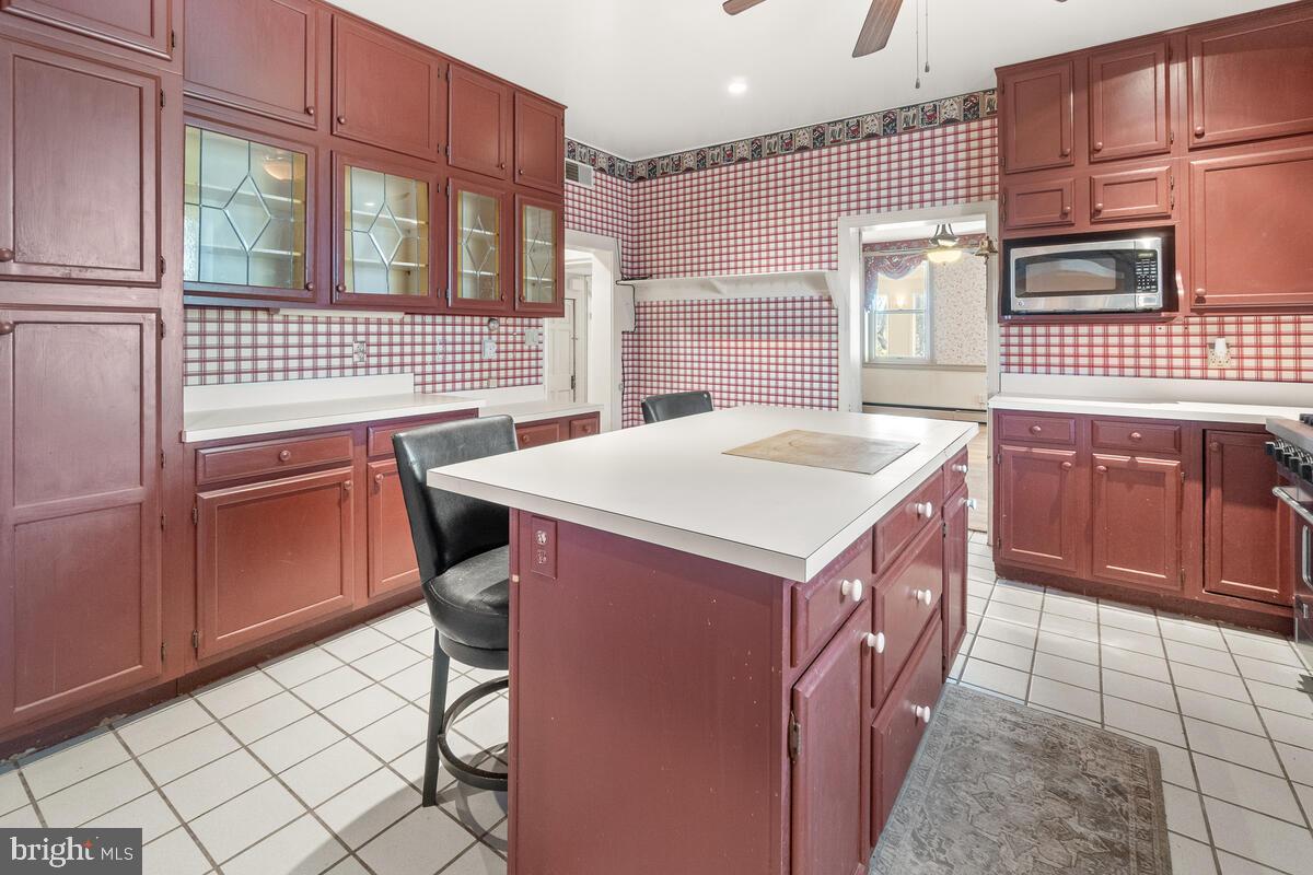 14409 Old Frederick Road Rocky Ridge, MD 21778 - Photo 26 of 82 Kitchen w/Island