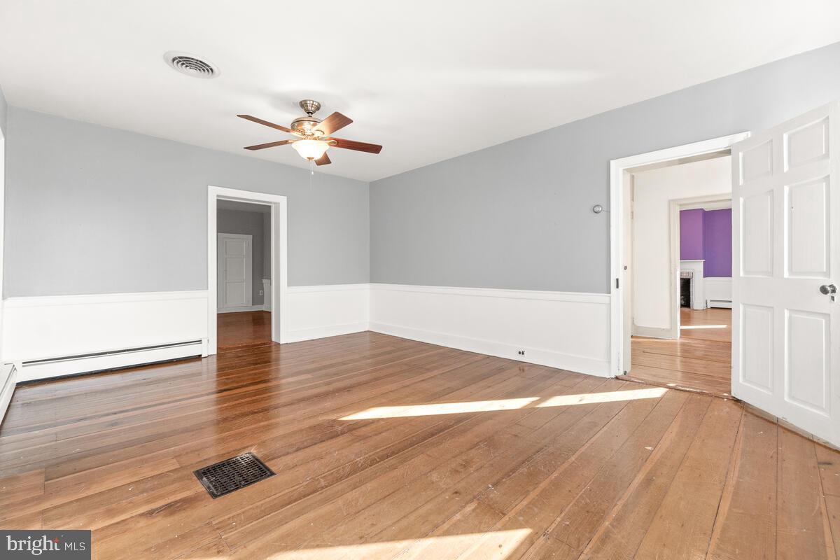 14409 Old Frederick Road Rocky Ridge, MD 21778 - Photo 47 of 82 Bedroom
