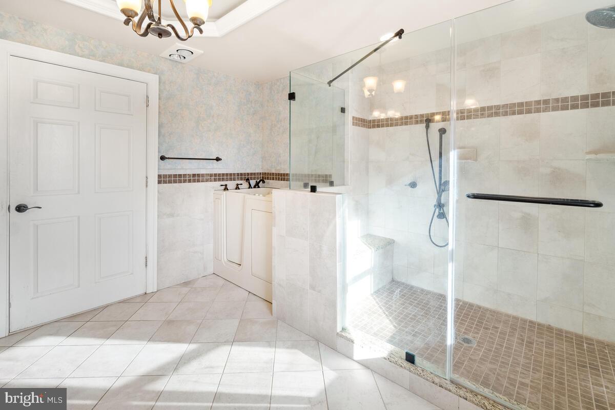 14409 Old Frederick Road Rocky Ridge, MD 21778 - Photo 53 of 82 Primary Full Bath