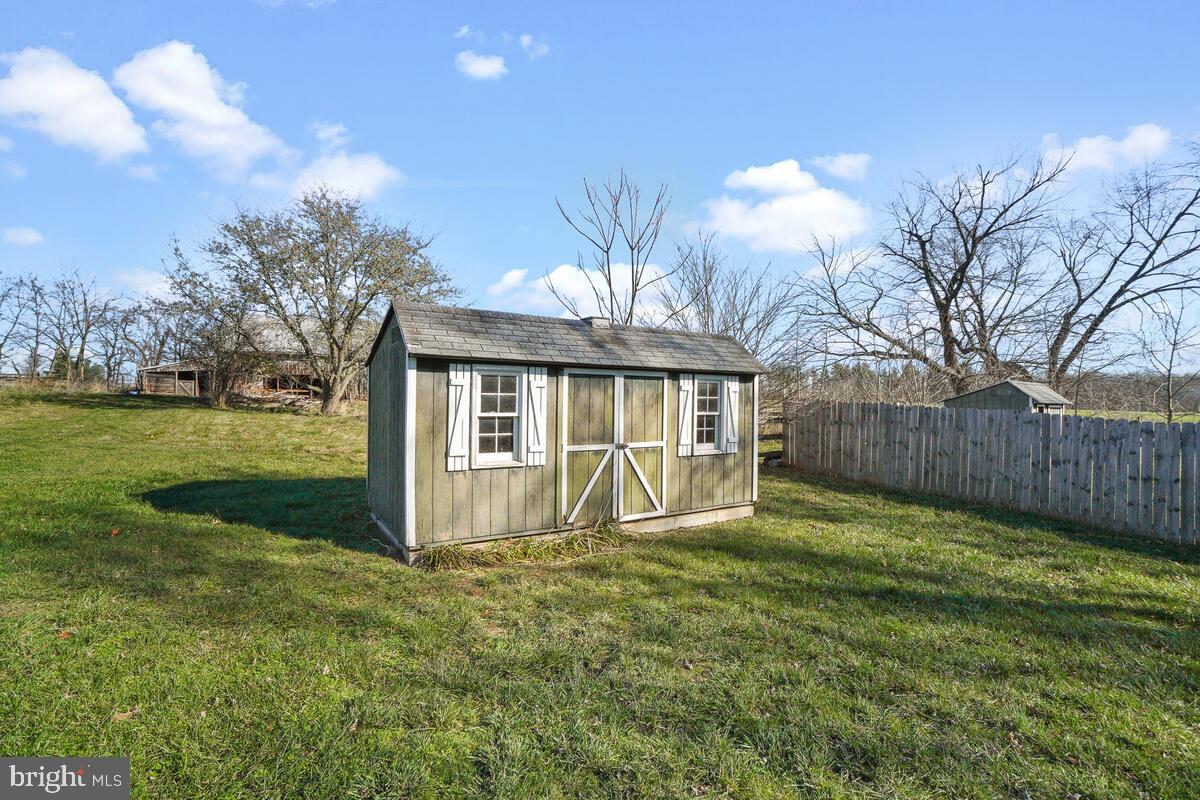14409 Old Frederick Road Rocky Ridge, MD 21778 - Photo 65 of 82 Shed