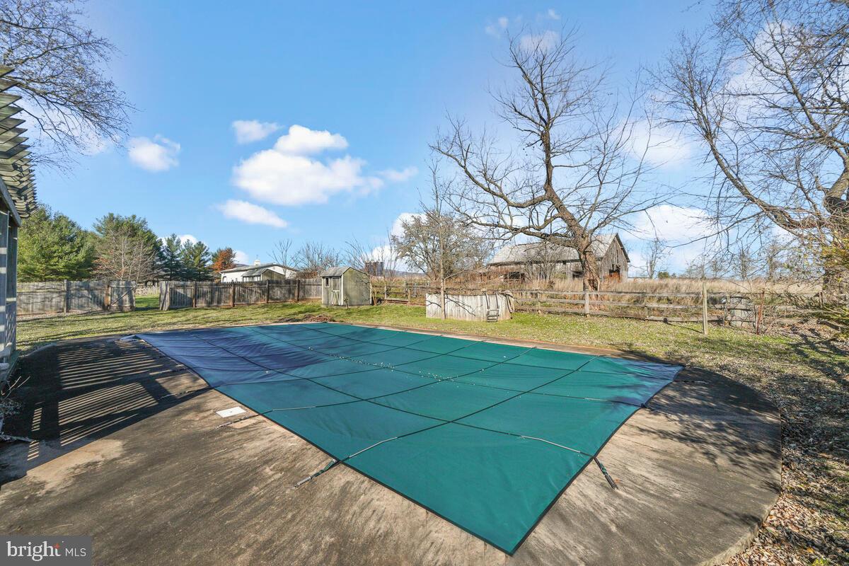 14409 Old Frederick Road Rocky Ridge, MD 21778 - Photo 70 of 82 Pool
