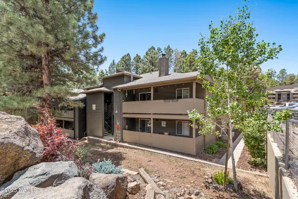 $335,000 | 1385 West University Avenue, Unit 194, Flagstaff, AZ 86001
