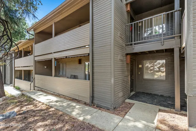 $339,900 | 1385 West University Avenue, Unit 194, Flagstaff, AZ 86001
