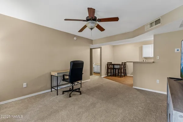 $335,000 | 1385 West University Avenue, Unit 194, Flagstaff, AZ 86001