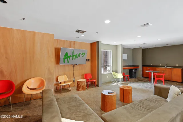 $339,900 | 1385 West University Avenue, Unit 194, Flagstaff, AZ 86001