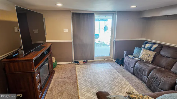 $359,900 | 3815 Charteris Road, Philadelphia, PA 19154