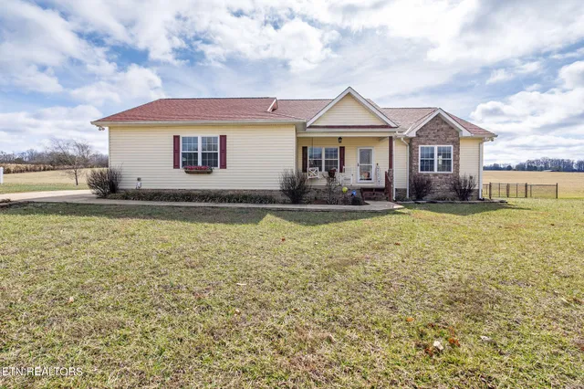 $385,000 | 138 Ashley Court, Speedwell, TN 37870