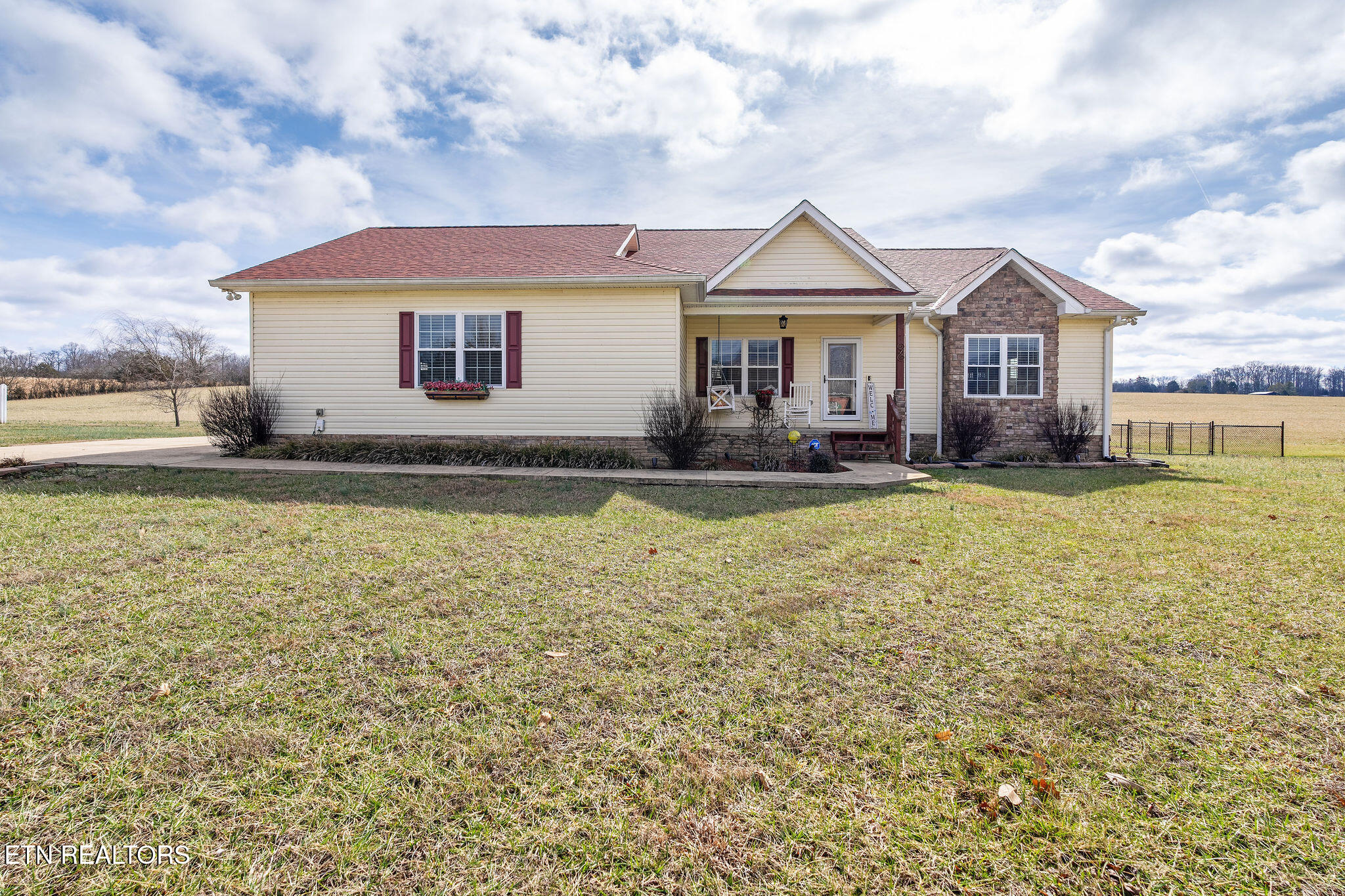 138 Ashley Court Speedwell, TN 37870 - Photo 1 of 60 DSC08026