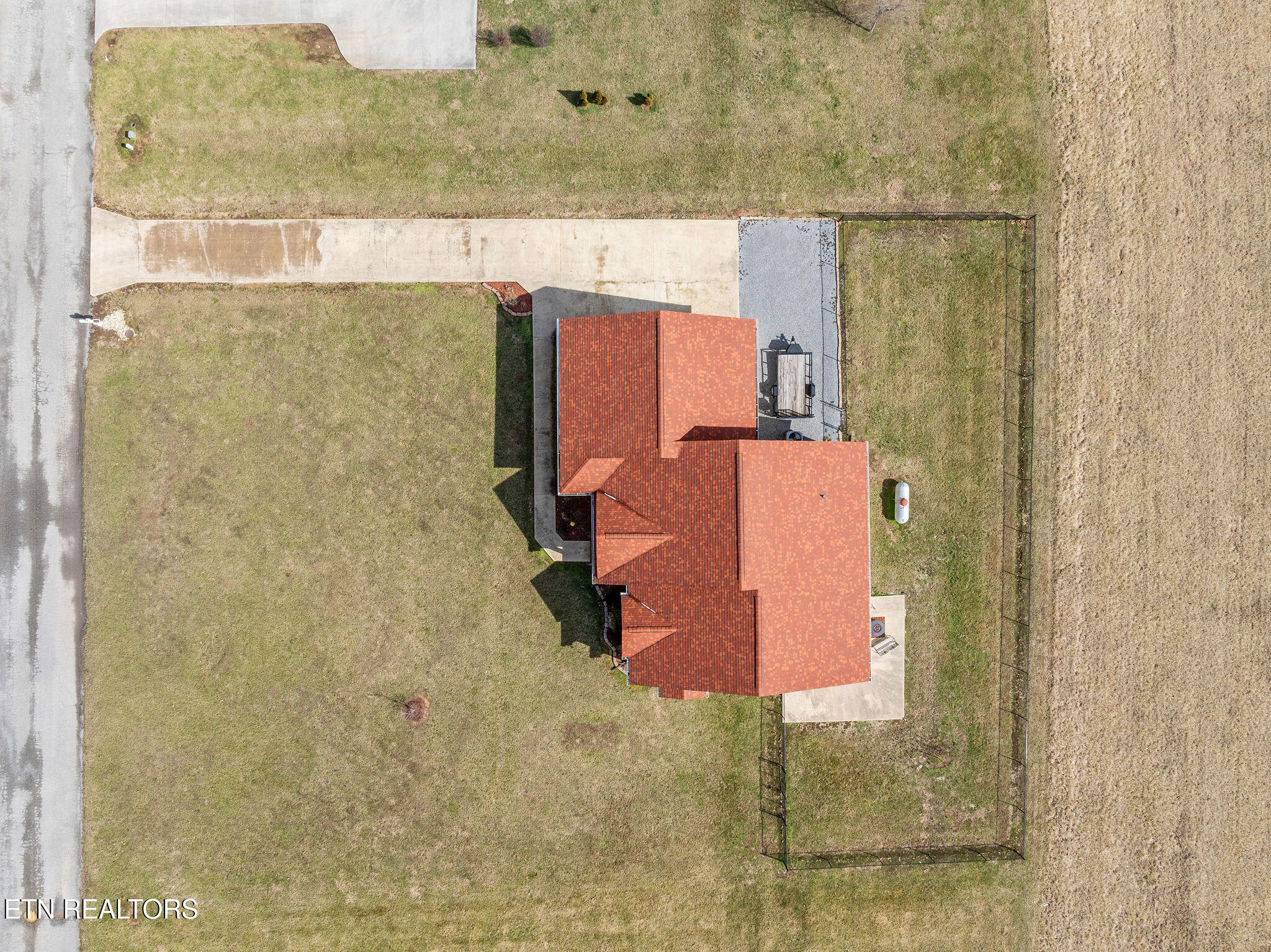 138 Ashley Court Speedwell, TN 37870 - Photo 4 of 60 DJI_0697