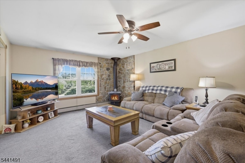 3 Countryside Road Columbia, NJ 07832 - Photo 23 of 42