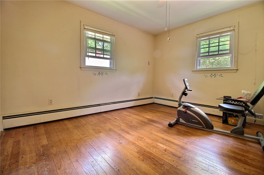 77 Tower Street Westerly, RI 02891 - Photo 15 of 27
