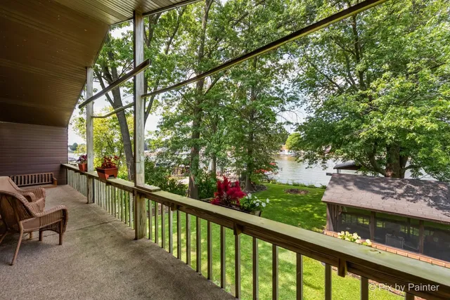 $654,900 | 1423 North River Road, McHenry, IL 60051