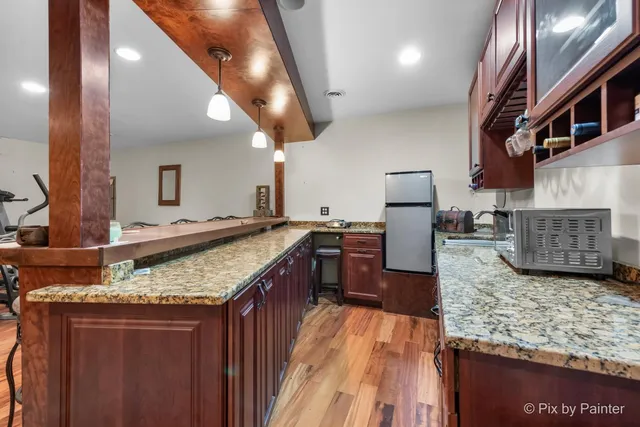 $659,900 | 1423 North River Road, McHenry, IL 60051