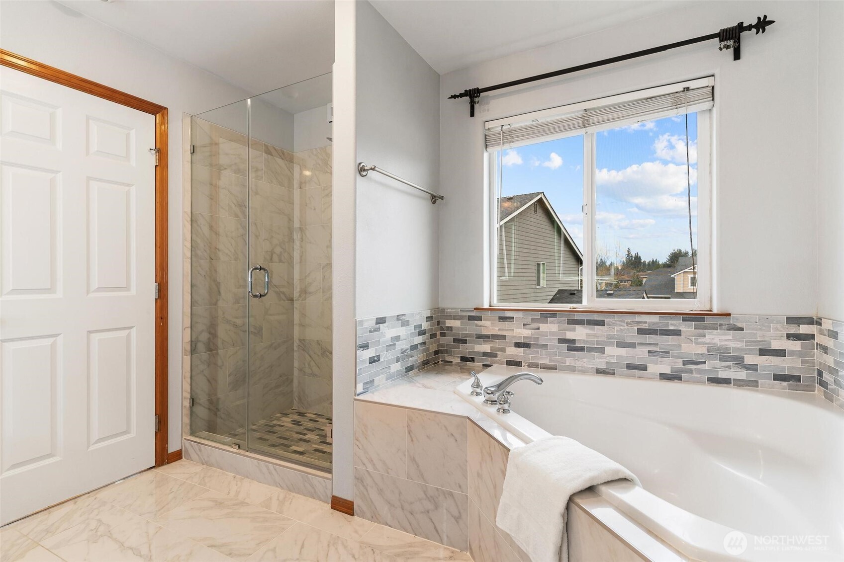 3205 179th Place Southeast Bothell, WA 98012 - Photo 18 of 40