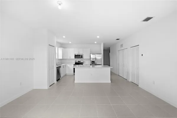 $3,950 | 2310 Southeast 28th Street, Homestead, FL 33035