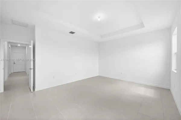 $3,950 | 2310 Southeast 28th Street, Homestead, FL 33035