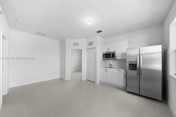 $3,950 | 2310 Southeast 28th Street, Homestead, FL 33035