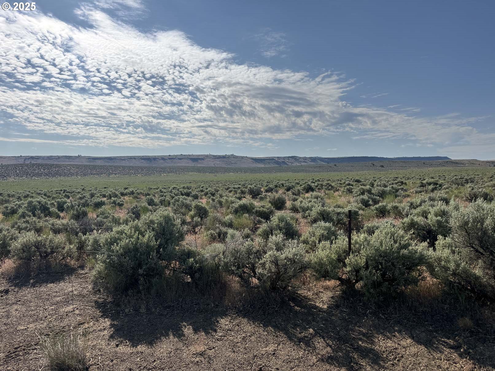 Old Lake Road, Unit 1800 Silver Lake, OR 97638 - Photo 4 of 19 a view of an ocean and mountain