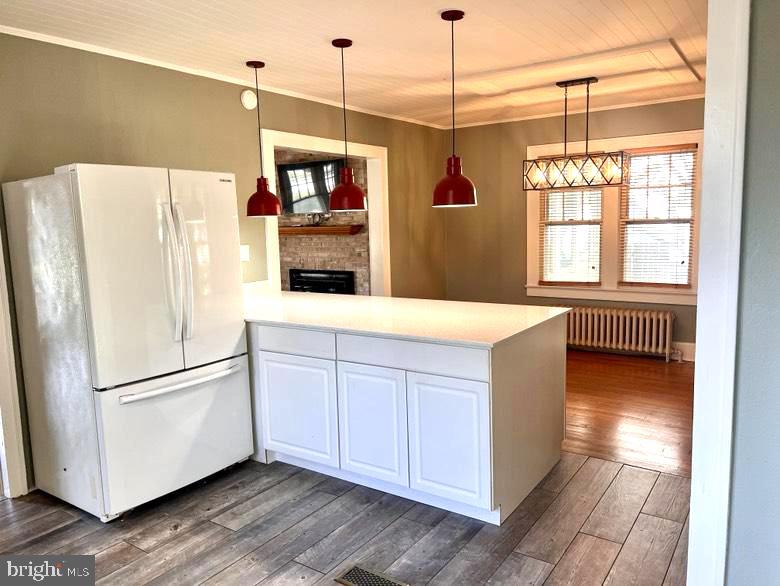 406 West Market Street Georgetown, DE 19947 - Photo 5 of 16 Bright and airy kitchen retreat.