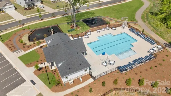 $735,000 | 3934 Zinnia Drive, Harrisburg, NC 28075