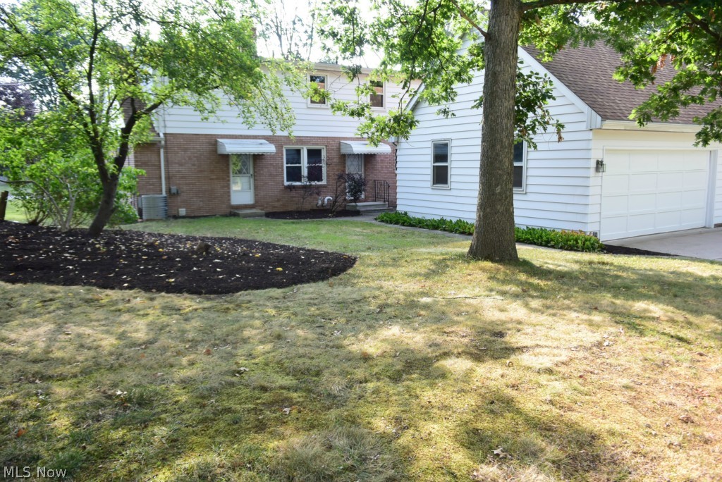 3672 Oak Road Stow, OH 44224 - Photo 21 of 23 Back View