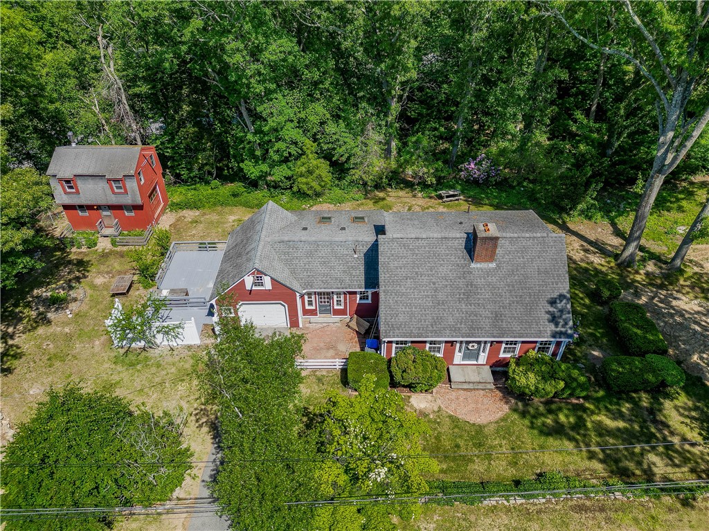 3 Sundale Road Cranston, RI 02921 - Photo 2 of 50