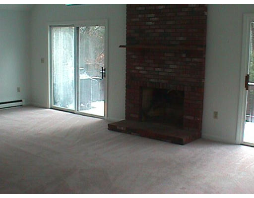 86 Moon Hill Road Northbridge, MA 01534 - Photo 4 of 6 Gallery Image 4
