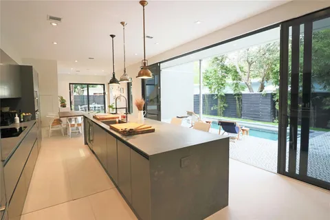 $9,000 | 617 Southwest 10th Street, Fort Lauderdale, FL 33315