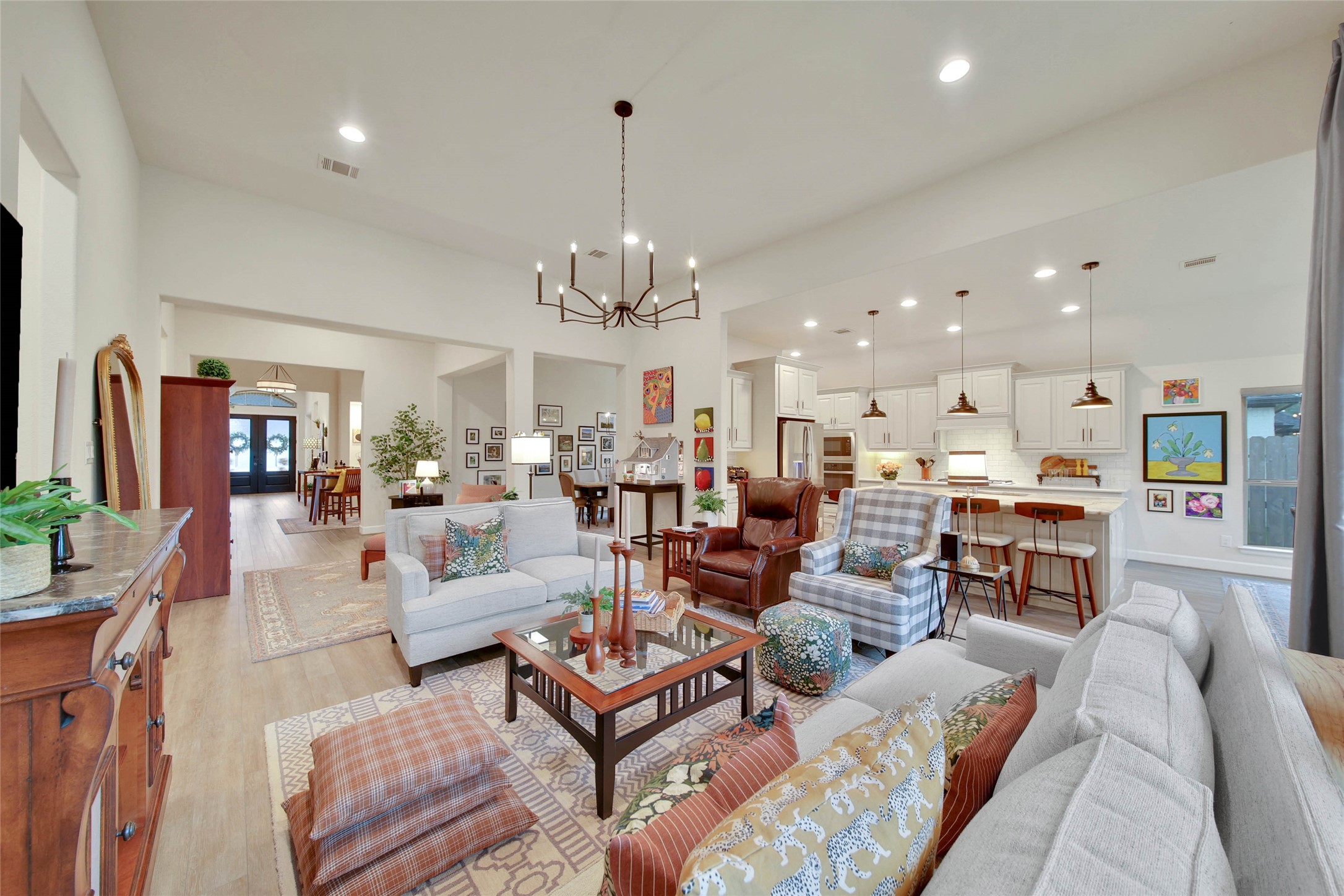 17522 Shoebutton Conroe, TX 77385 - Photo 4 of 46