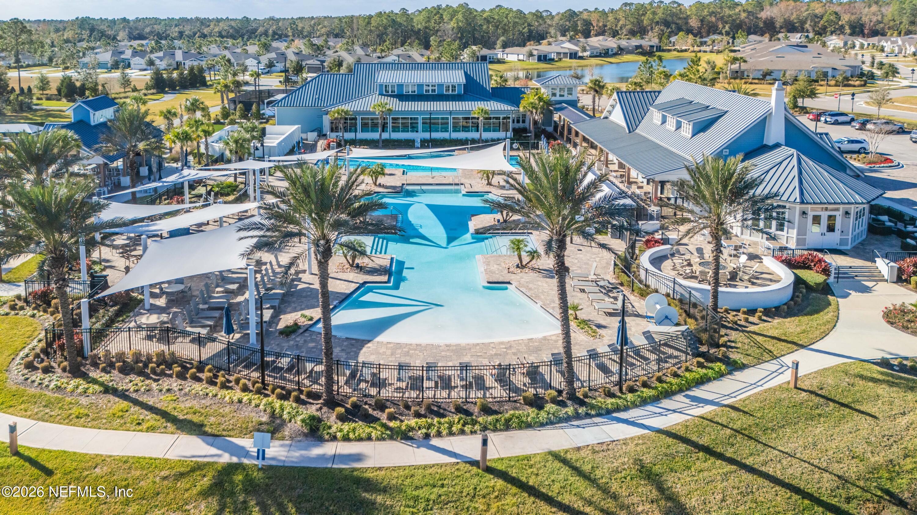 305 Kellet Way St. Johns, FL 32259 - Photo 30 of 33 Beach entry pool & clubhouse