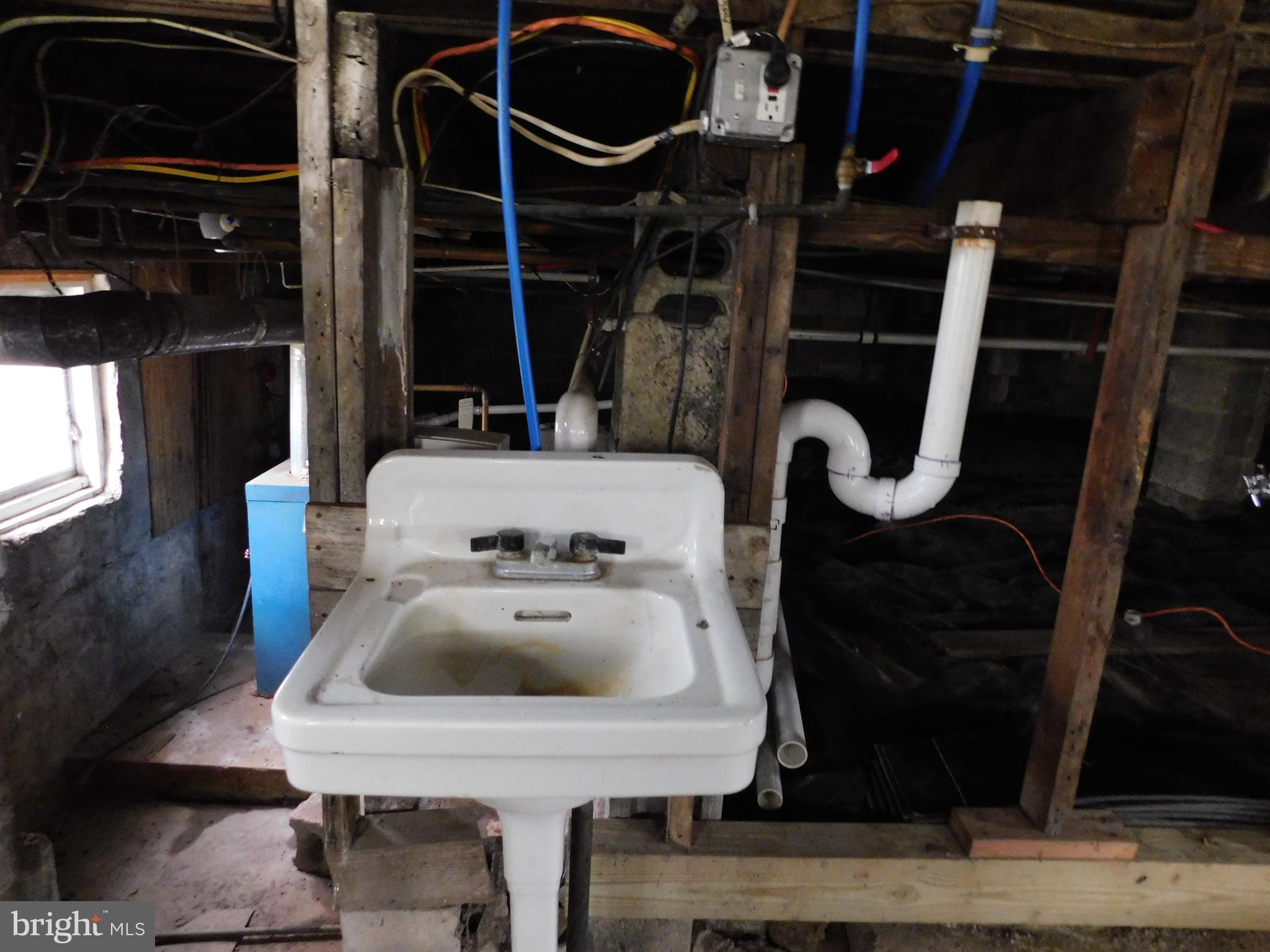 200 Old New Road Warrington, PA 18976 - Photo 32 of 54 Sink and Former Laundry Room