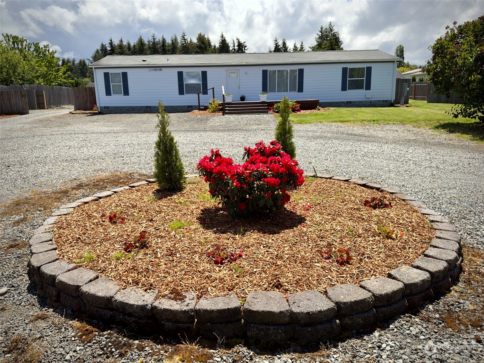 84 Heuhslein Road Port Angeles, WA 98362 - Photo 2 of 39 Gallery Image 2