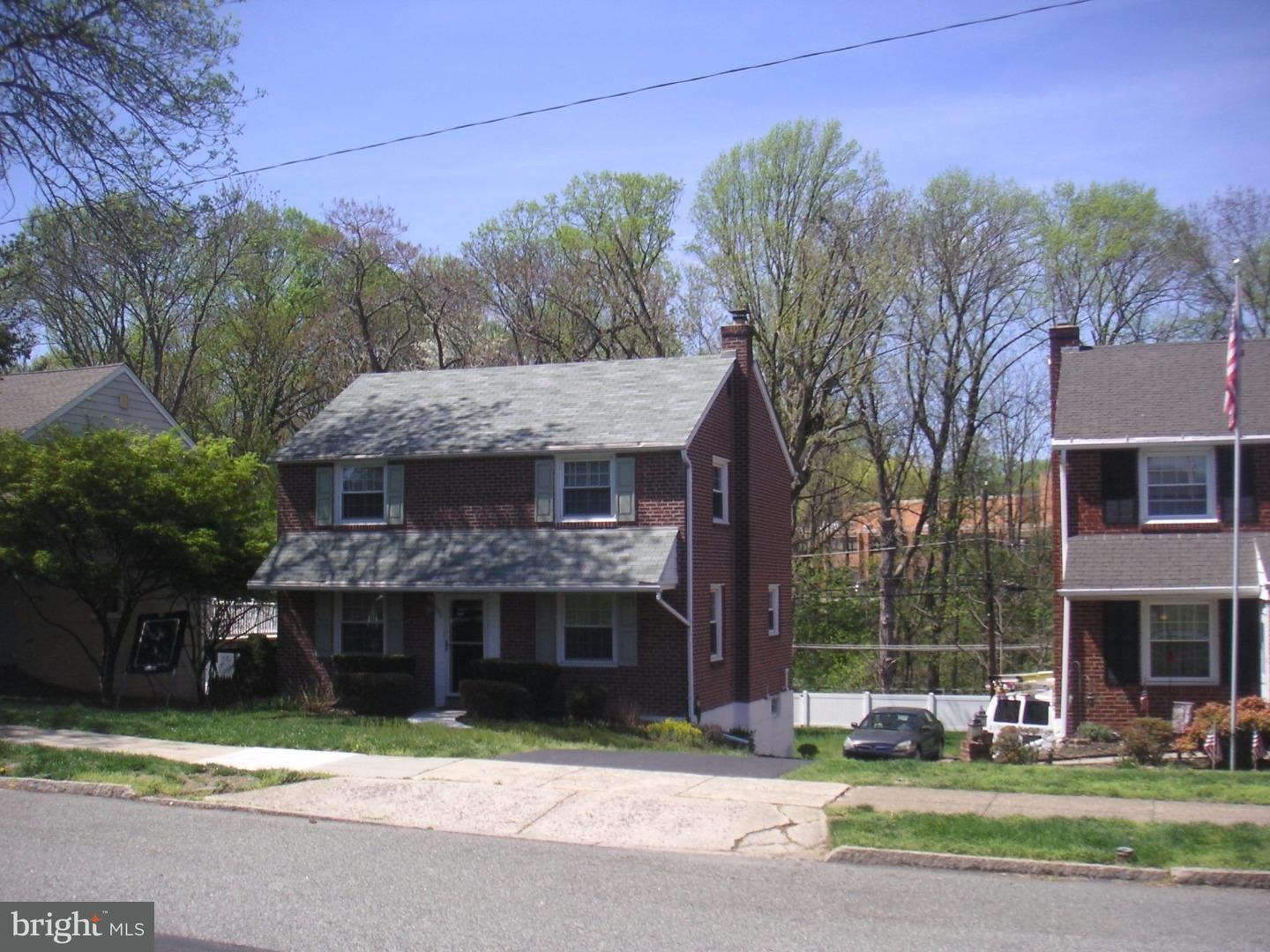 446 Briarhill Road Springfield, PA 19064 - Photo 2 of 19