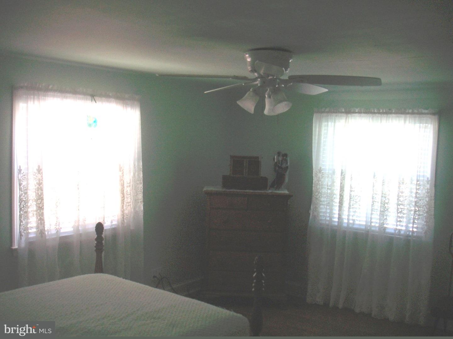 446 Briarhill Road Springfield, PA 19064 - Photo 13 of 19