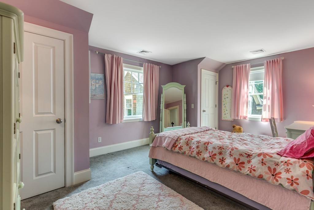 10 Ledgewood Road Winchester, MA 01890 - Photo 18 of 30 Gallery Image 18