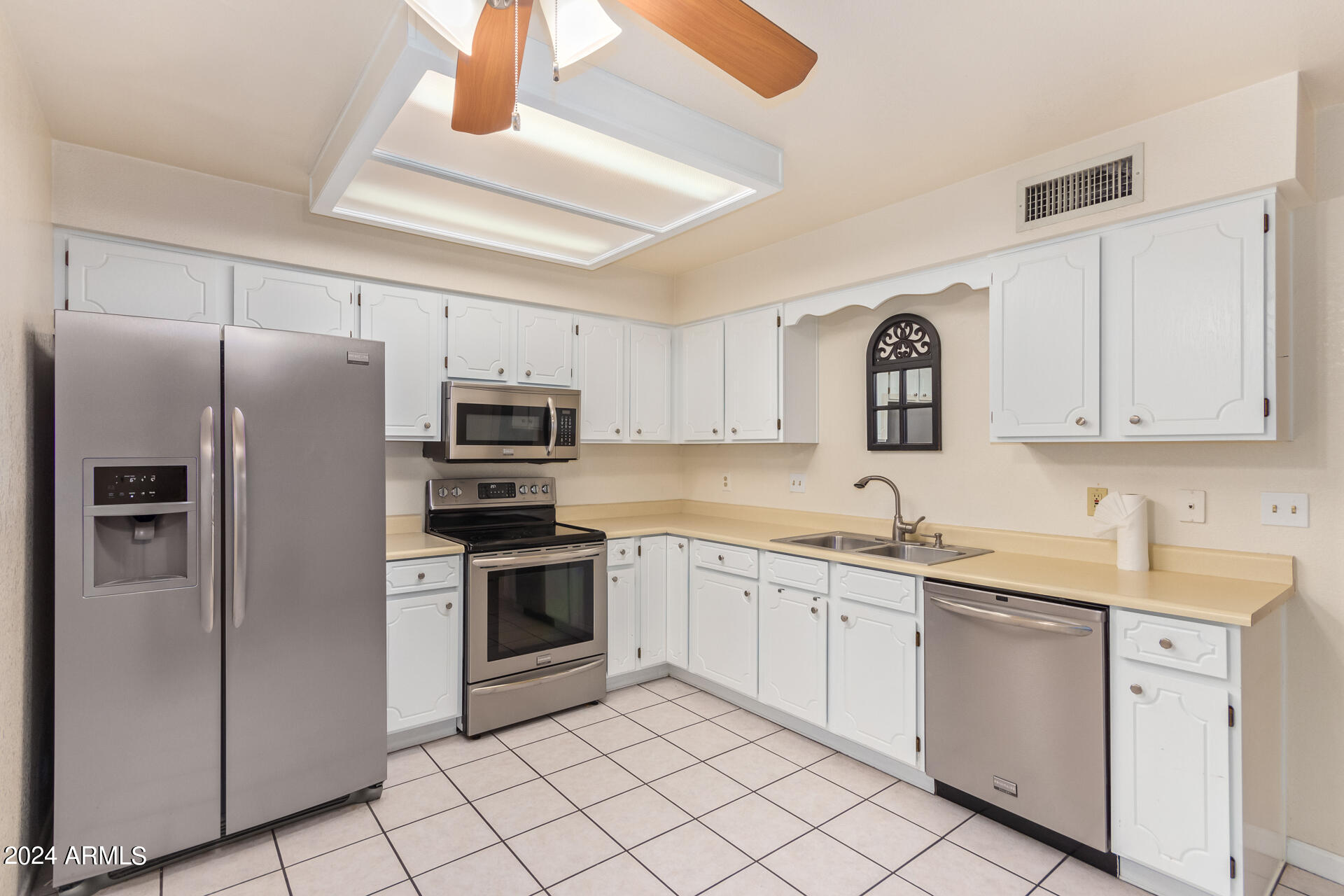 520 South Greenfield Road, Unit 37 Mesa, AZ 85206 - Photo 6 of 18 0012-12 - Greenfield 520