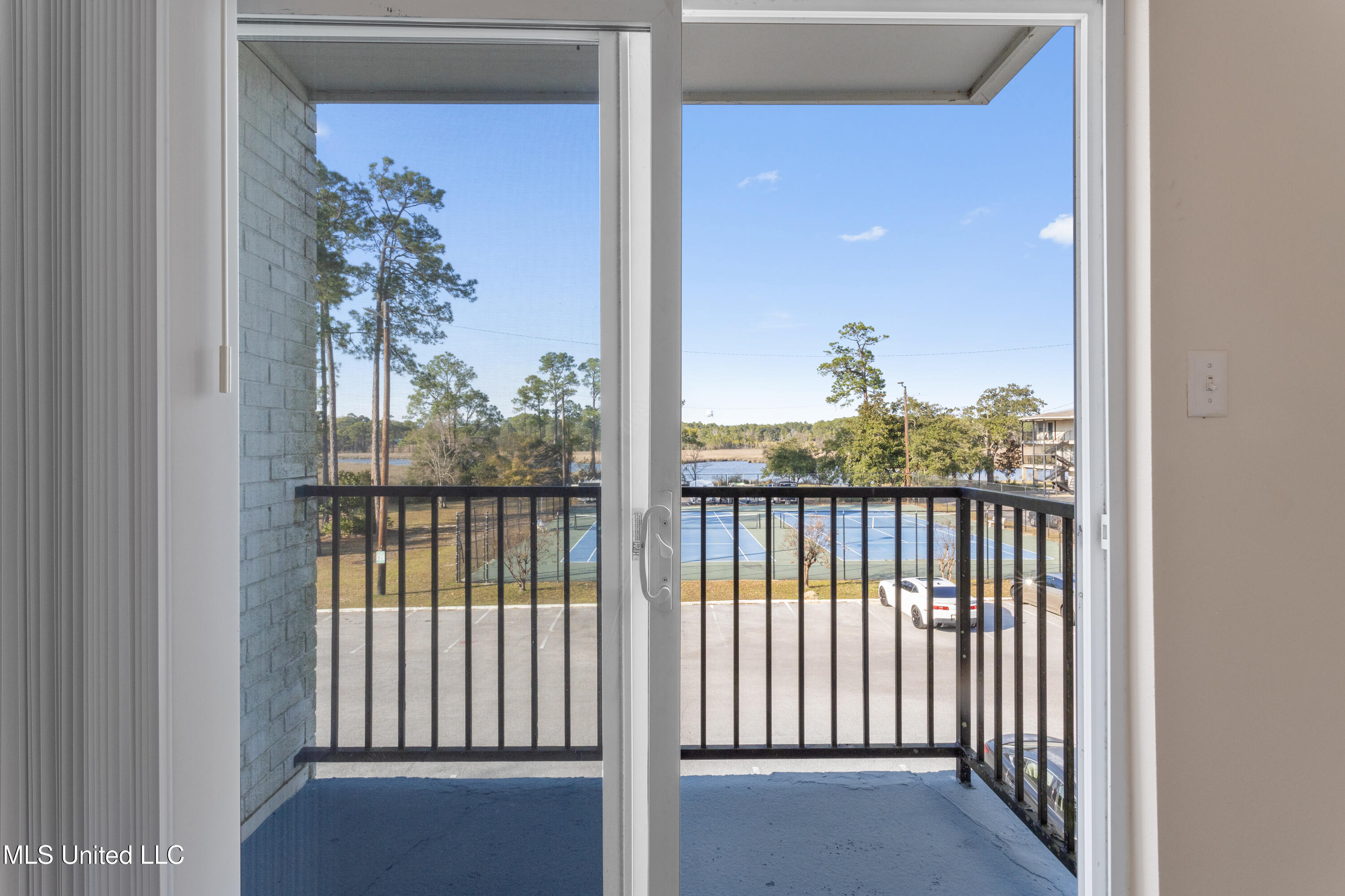 3230 Cumberland Road, Unit 81 Ocean Springs, MS 39564 - Photo 31 of 64 0031