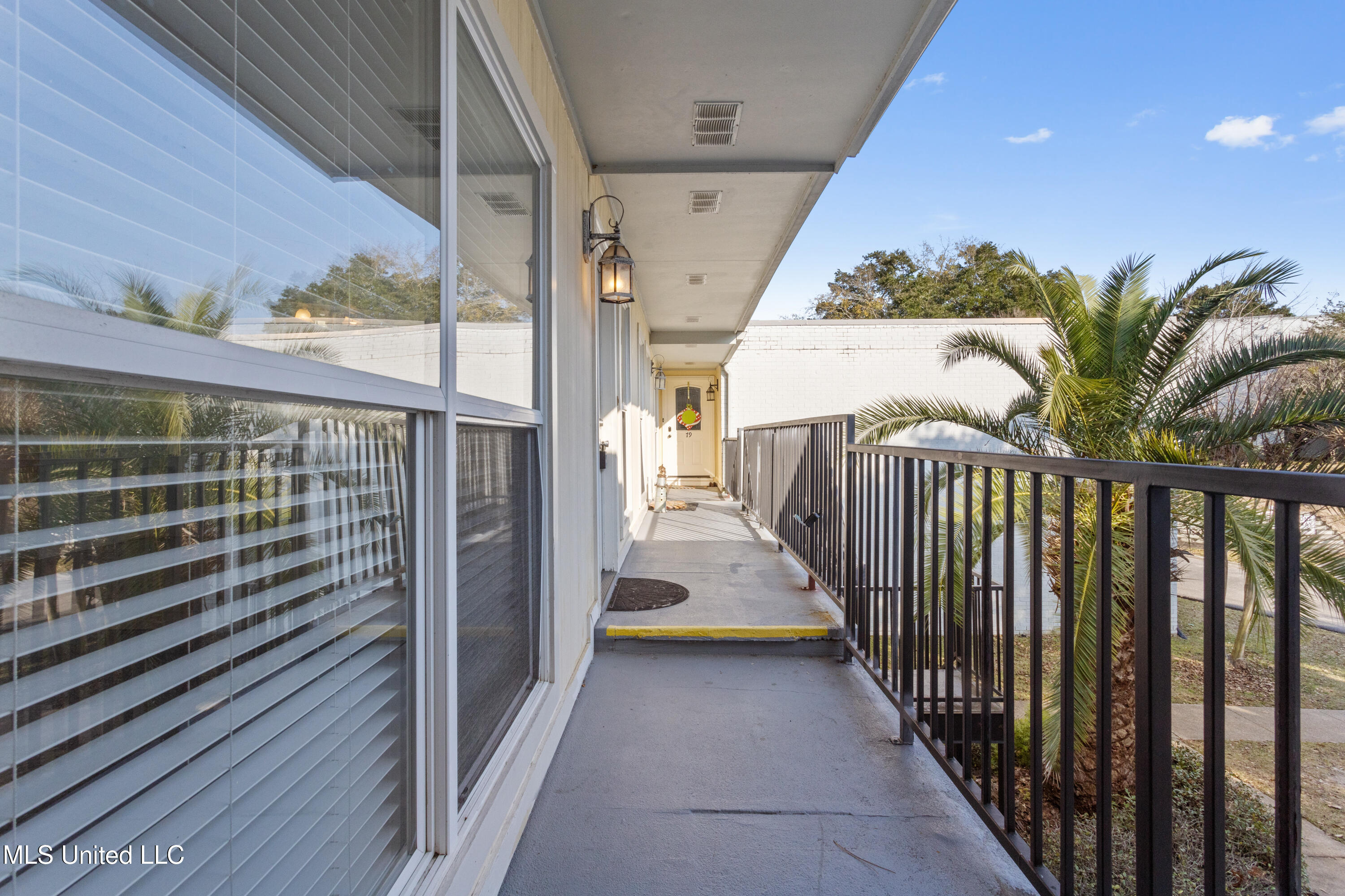 3230 Cumberland Road, Unit 81 Ocean Springs, MS 39564 - Photo 4 of 64 0004