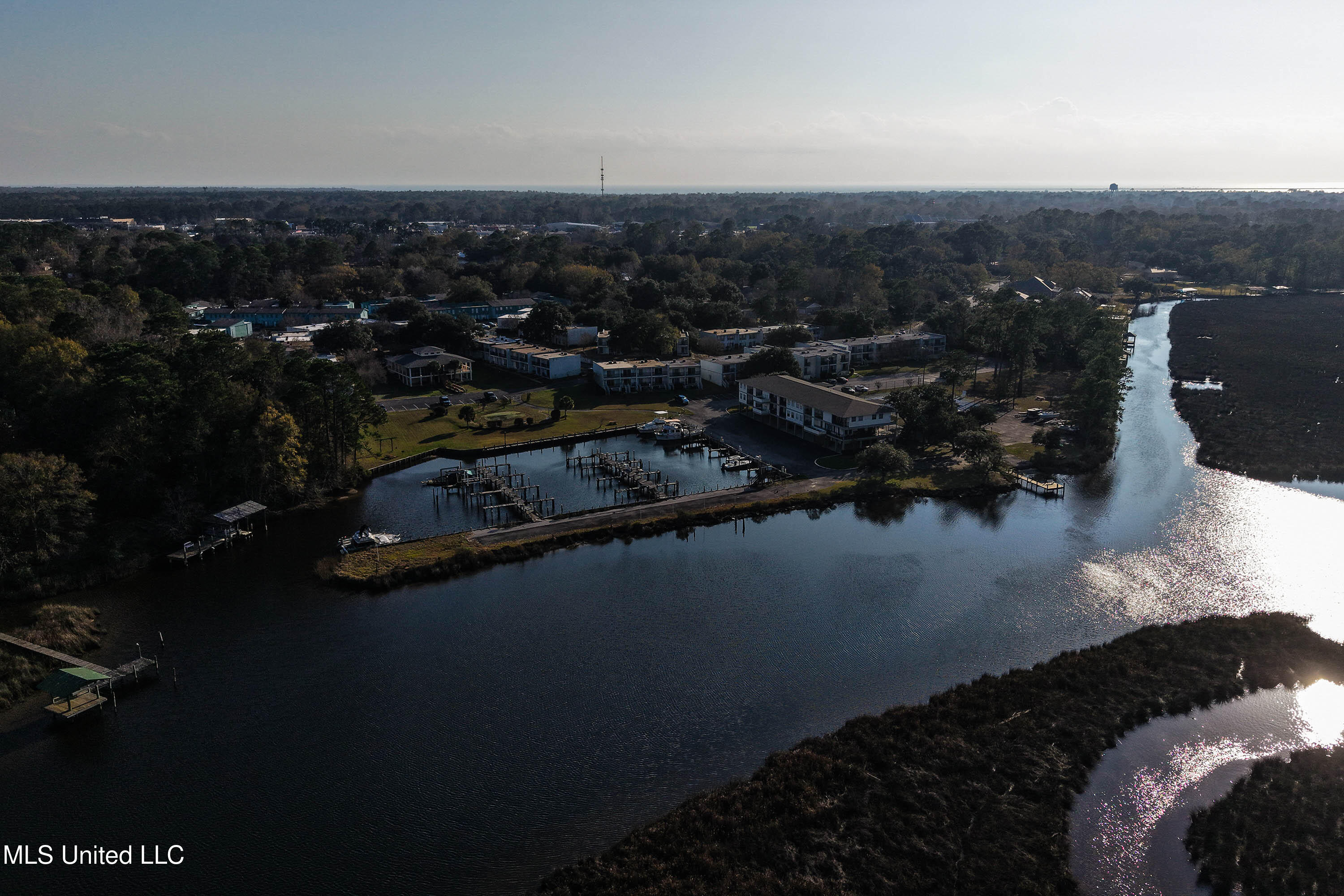 3230 Cumberland Road, Unit 81 Ocean Springs, MS 39564 - Photo 42 of 64 0042